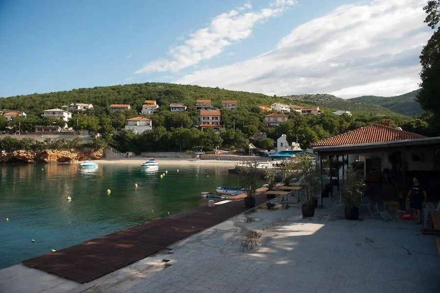 One-Bedroom Apartment With Terrace In Povile 3542-4 Chorvatsko